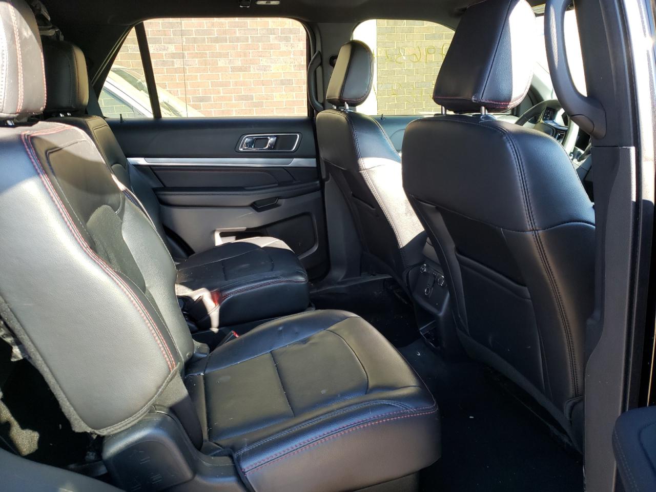 Photo 6 from auction – 2019 FORD EXPLORER S with VIN 1FM5K8GT6KGA85303