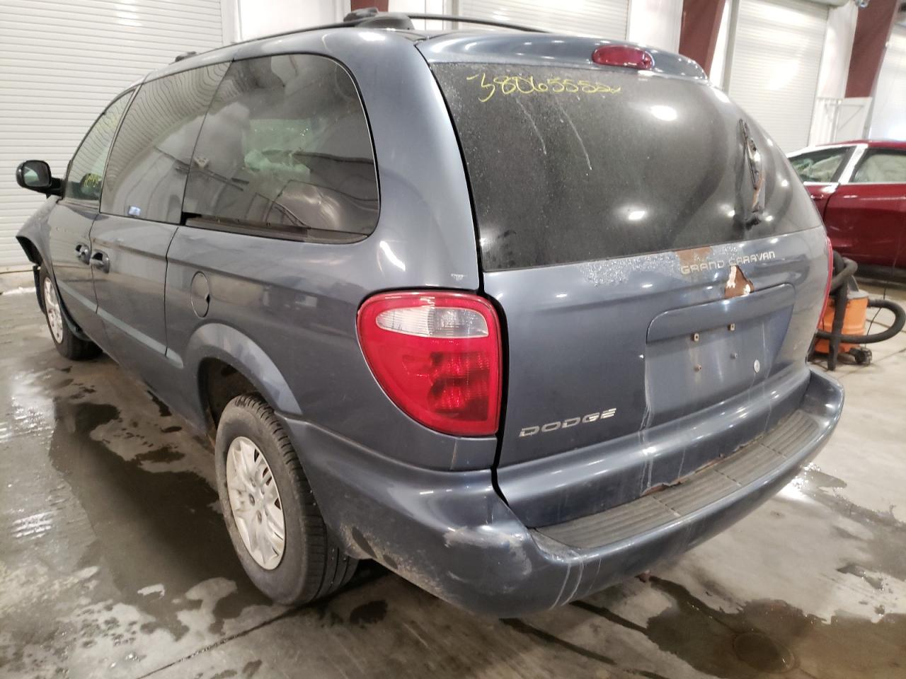 Photo 3 from auction – 2002 DODGE GRAND CARA with VIN 1B4GP44382B534082