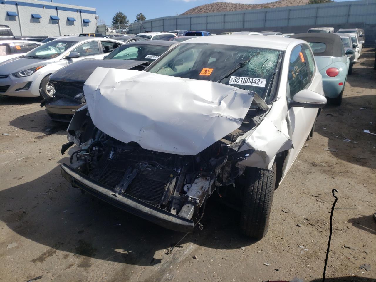 Photo 2 from auction – 2013 VOLKSWAGEN GOLF with VIN WVWBB7AJ1DW010378