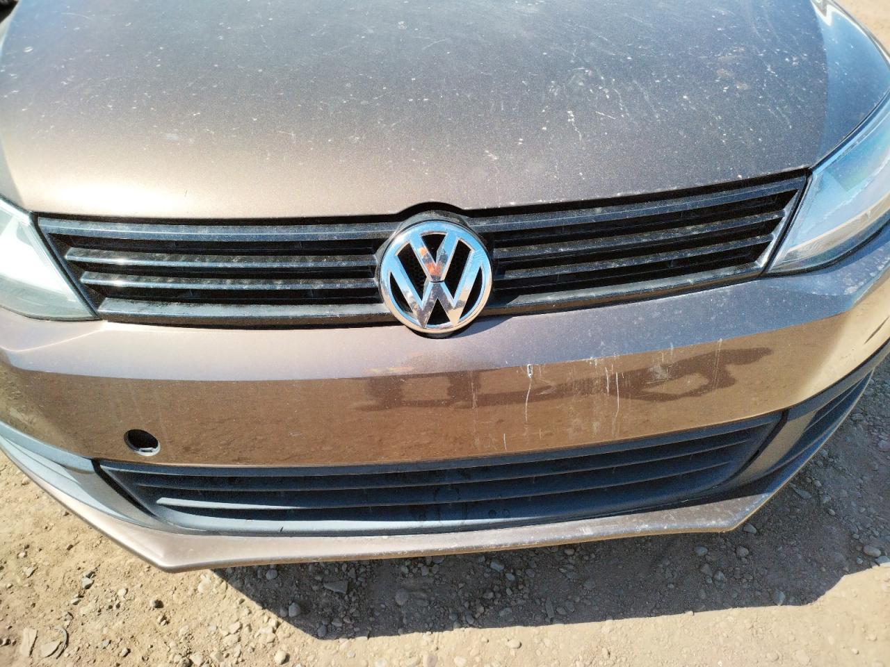 Photo 9 from auction – 2012 VOLKSWAGEN JETTA TDI with VIN 3VWLL7AJ5CM040528