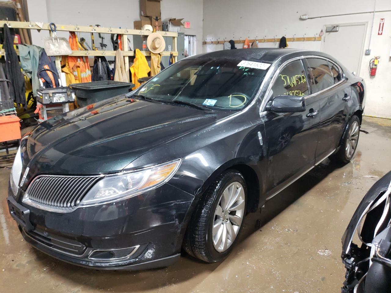 Photo 2 from auction – 2015 LINCOLN MKS with VIN 1LNHL9DK2FG601948