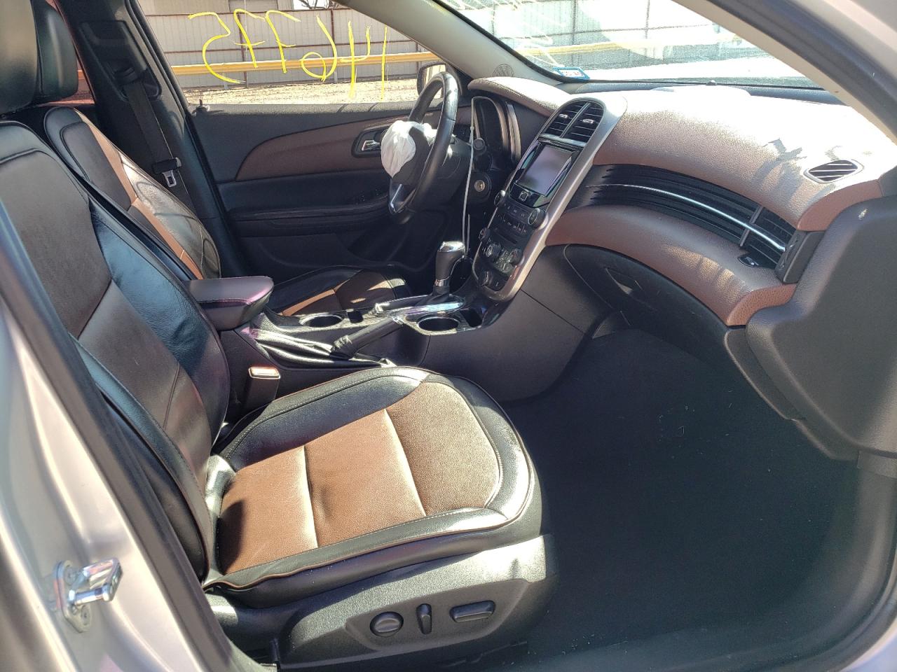 Photo 5 from auction – 2015 CHEVROLET MALIBU LTZ with VIN 1G11F5SL4FF318550