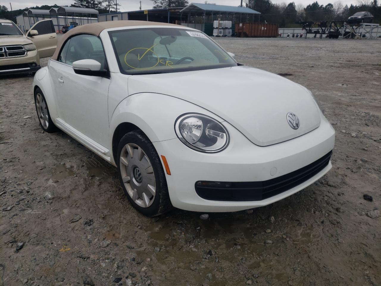 VOLKSWAGEN BEETLE 2014 with VIN 3VW507ATXEM820692 - Photo from auction