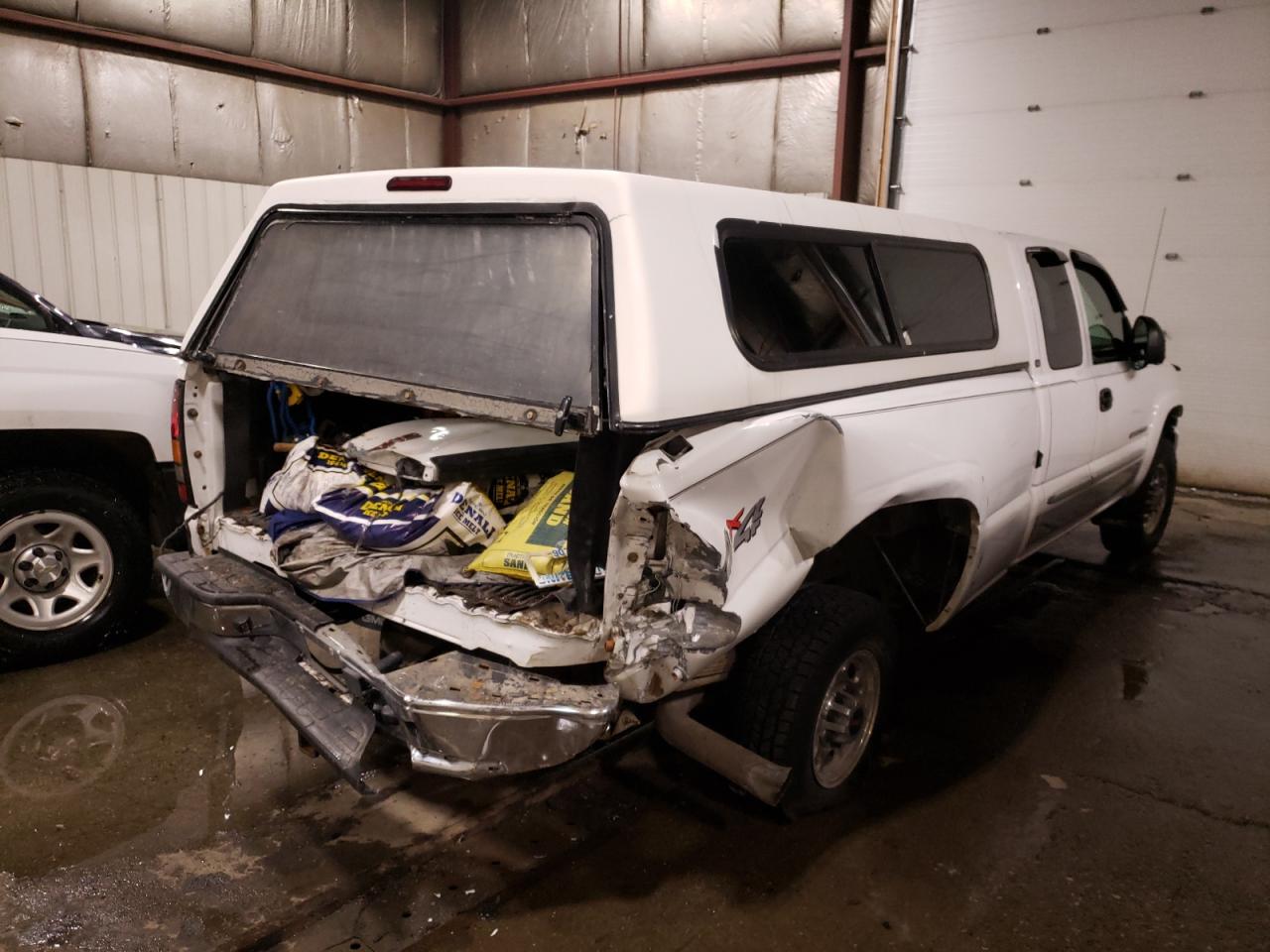 Photo 4 from auction – 2004 GMC SIERRA K25 with VIN 1GTHK29U24E308133
