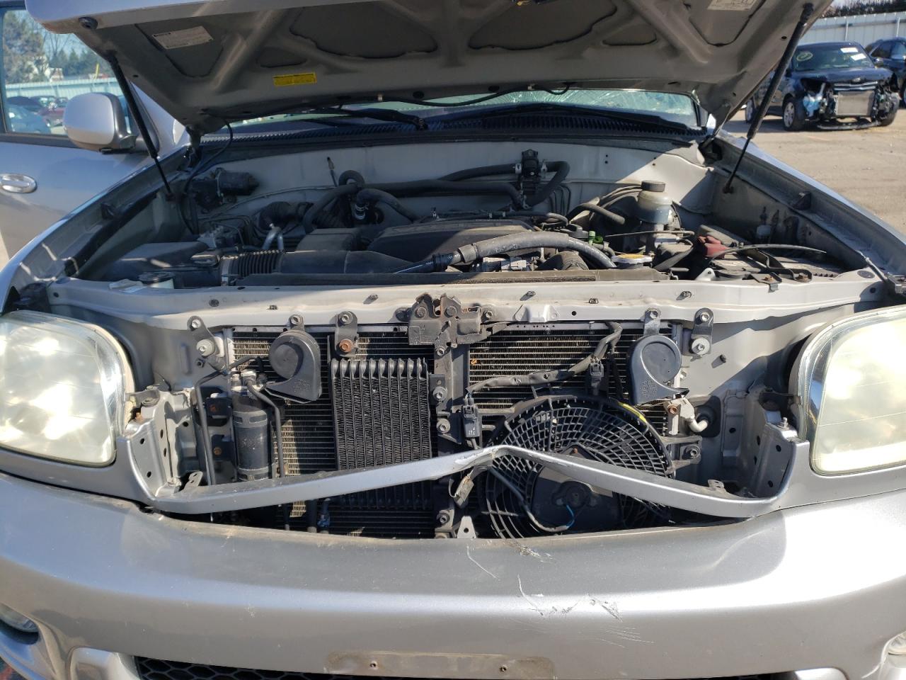 Photo 7 from auction – 2002 TOYOTA SEQUOIA LI with VIN 5TDBT48A72S085441