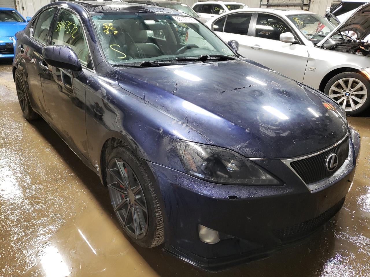 LEXUS IS 350 2008 with VIN JTHBE262682014742 - Photo from auction