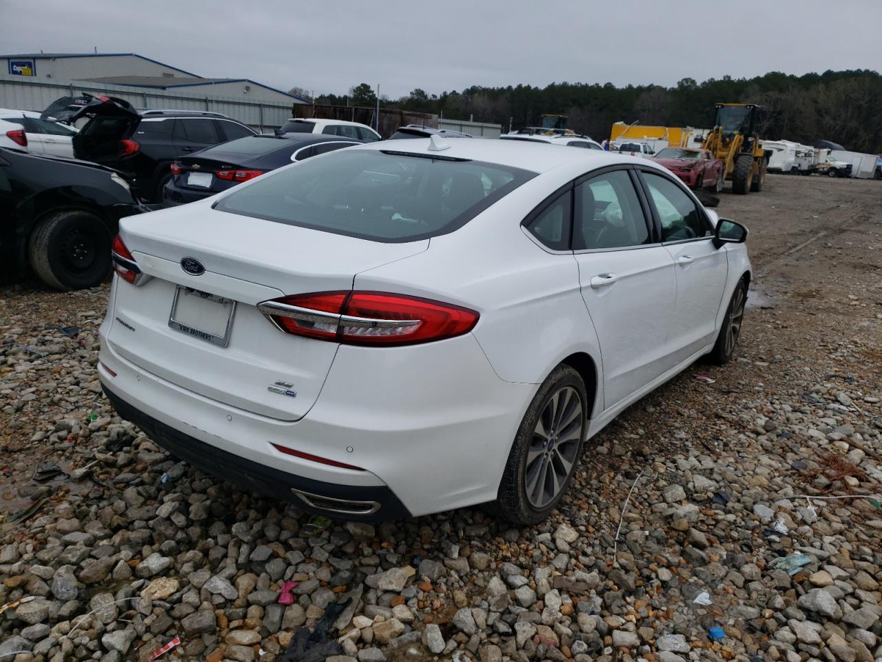 Photo 4 from auction – 2019 FORD FUSION SE with VIN 3FA6P0T98KR260025