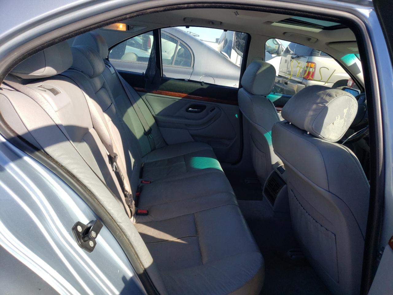 Photo 6 from auction – 2000 BMW 5 SERIES with VIN WBADT63482CH96105