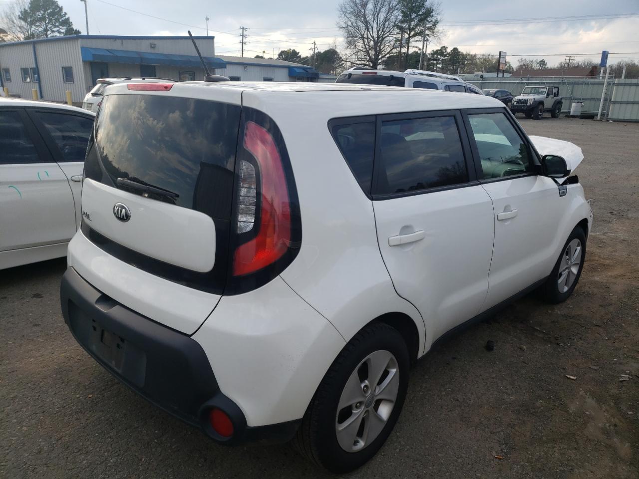 Photo 4 from auction – 2016 KIA SOUL with VIN KNDJN2A28G7350687