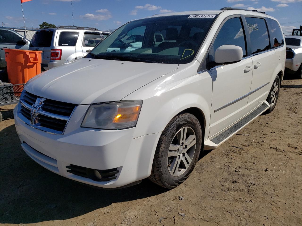 Foto 2 de la subasta – 2010 DODGE GRAND CARA con VIN 2D4RN5DX4AR177660