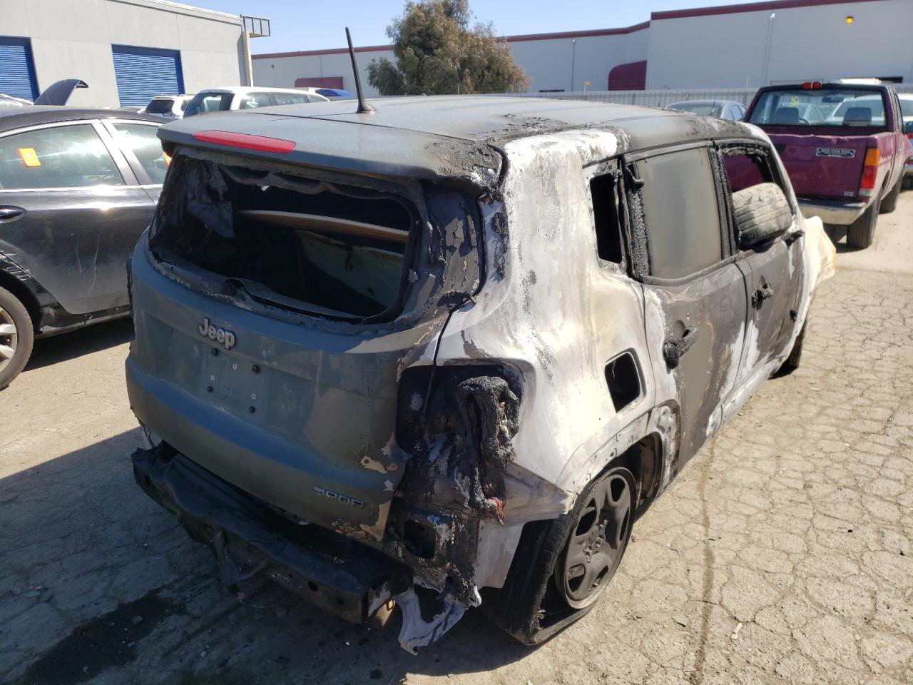 Photo 4 from auction – 2017 JEEP RENEGADE S with VIN ZACCJAAB7HPE79409