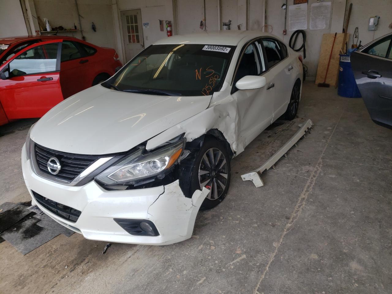 Photo 2 from auction – 2016 NISSAN ALTIMA 2.5 with VIN 1N4AL3AP5GC135952
