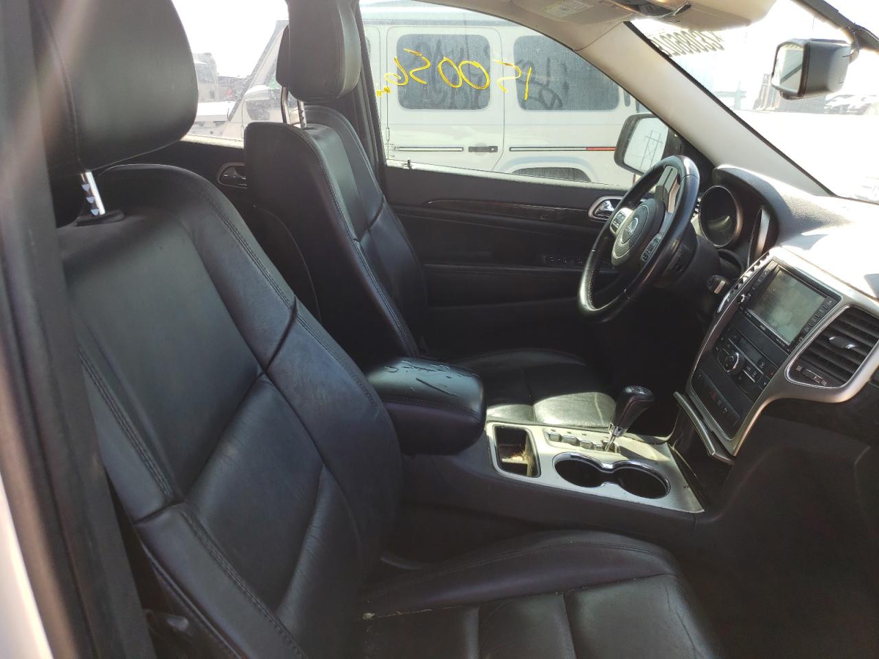 Photo 5 from auction – 2011 JEEP GRAND CHER with VIN 1J4RR4GG8BC641464