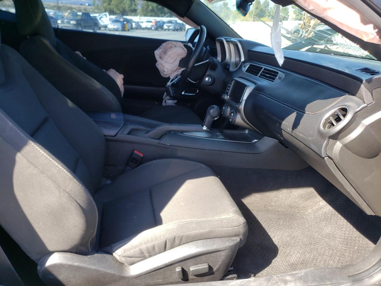 Photo 5 from auction – 2015 CHEVROLET CAMARO LT with VIN 2G1FD1E3XF9239876