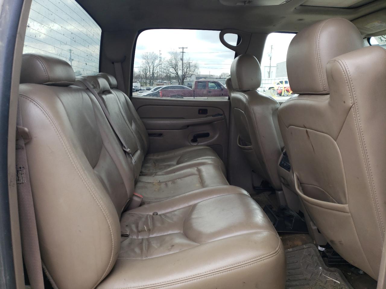 Photo 6 from auction – 2006 CHEVROLET SILVERADO with VIN 1GCHK23D66F198936