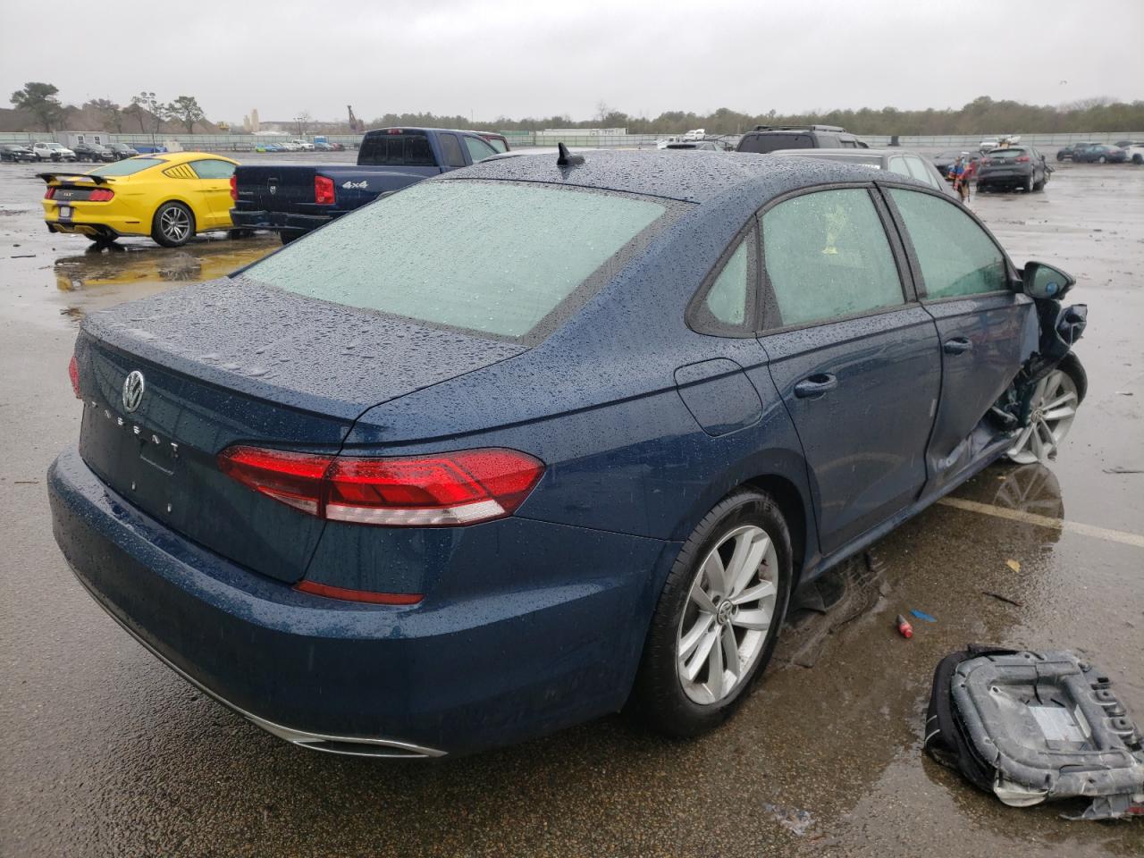 Photo 4 from auction – 2021 VOLKSWAGEN PASSAT S with VIN 1VWAA7A34MC010213