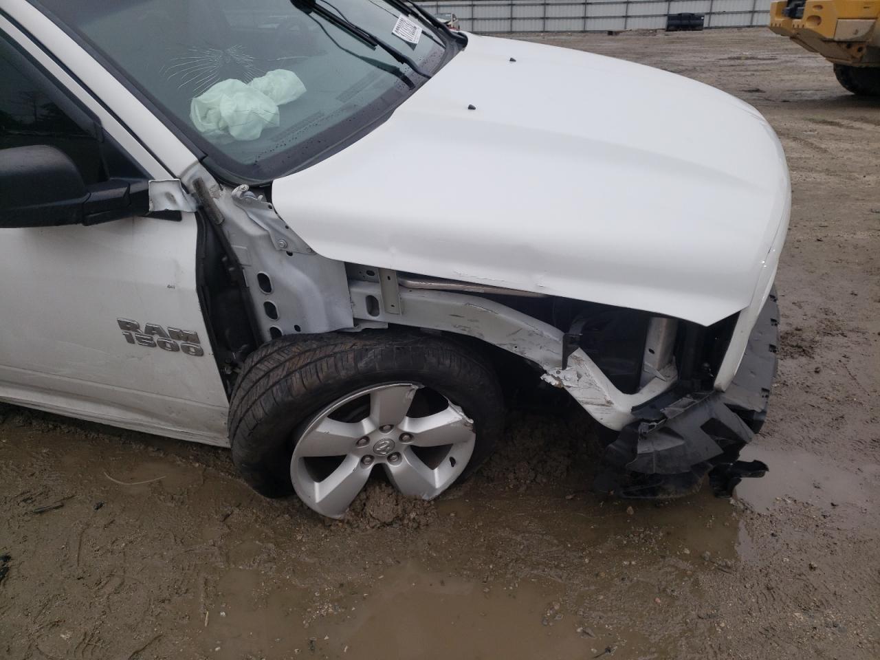 Photo 9 from auction – 2014 RAM 1500 ST with VIN 1C6RR7KT1ES336160