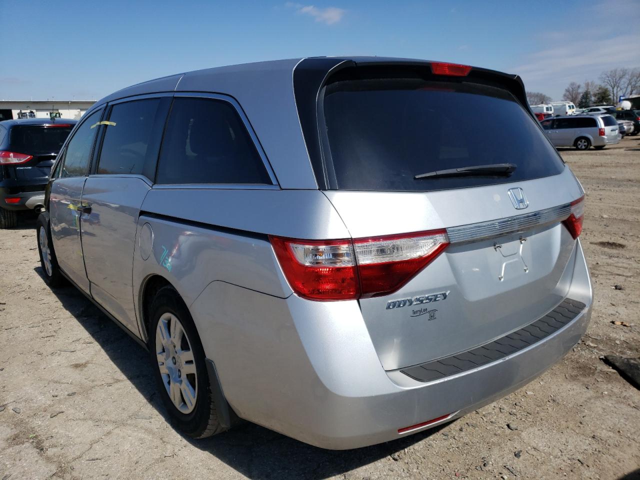 Photo 3 from auction – 2011 HONDA ODYSSEY LX with VIN 5FNRL5H24BB040295