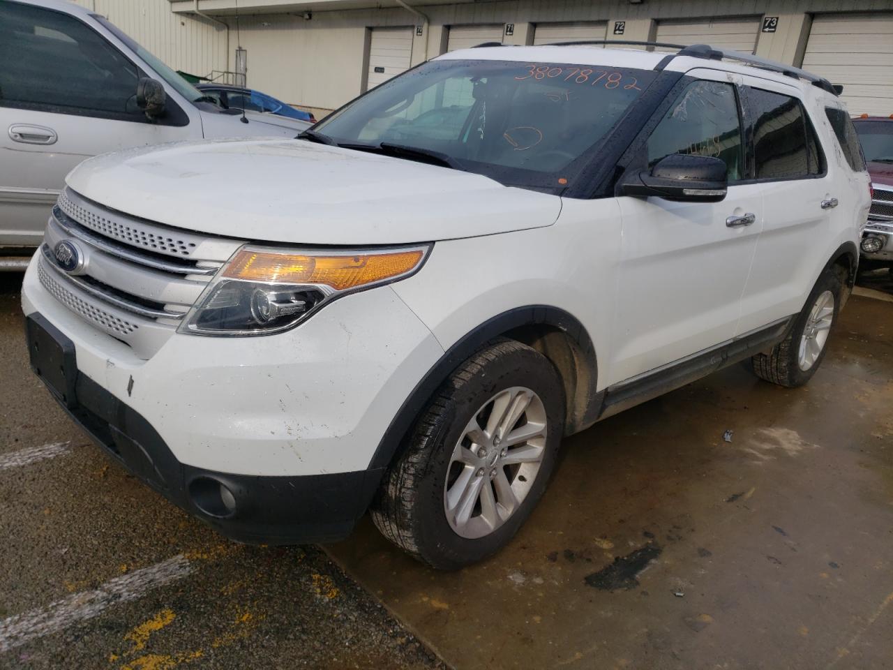 Photo 2 from auction – 2014 FORD EXPLORER X with VIN 1FM5K8D86EGB25089
