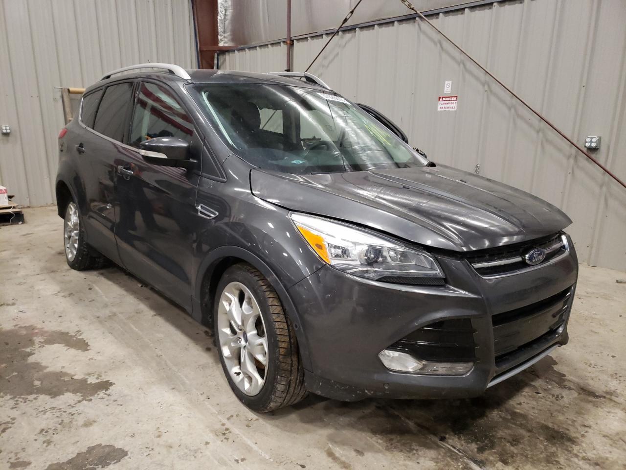 FORD ESCAPE TIT 2016 with VIN 1FMCU9J92GUB35188 - Photo from auction