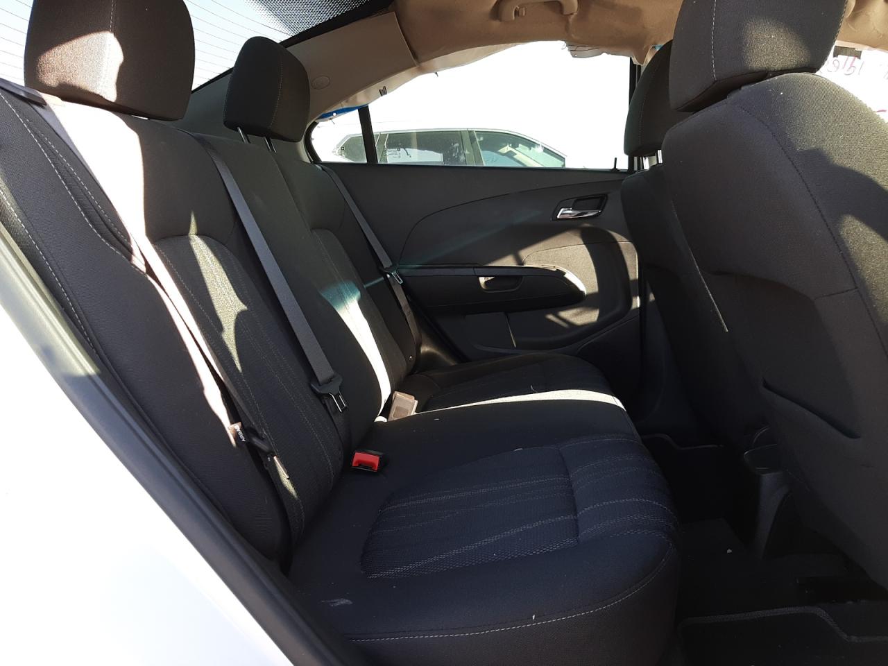 Photo 6 from auction – 2019 CHEVROLET SONIC LT with VIN 1G1JD5SB1K4101153