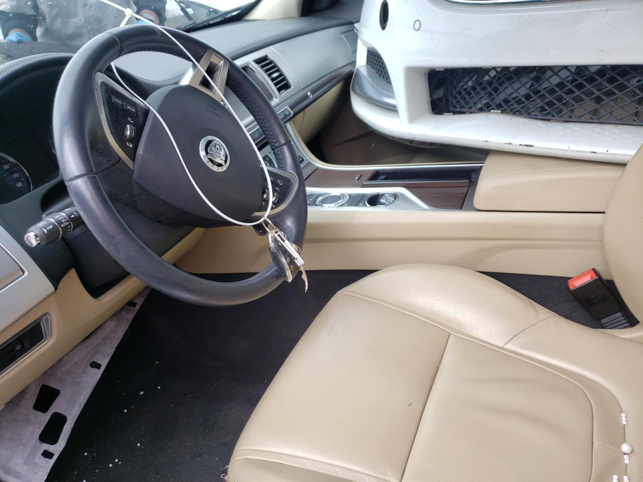Photo 5 from auction – 2012 JAGUAR XF with VIN SAJWA0FB5CLS54758