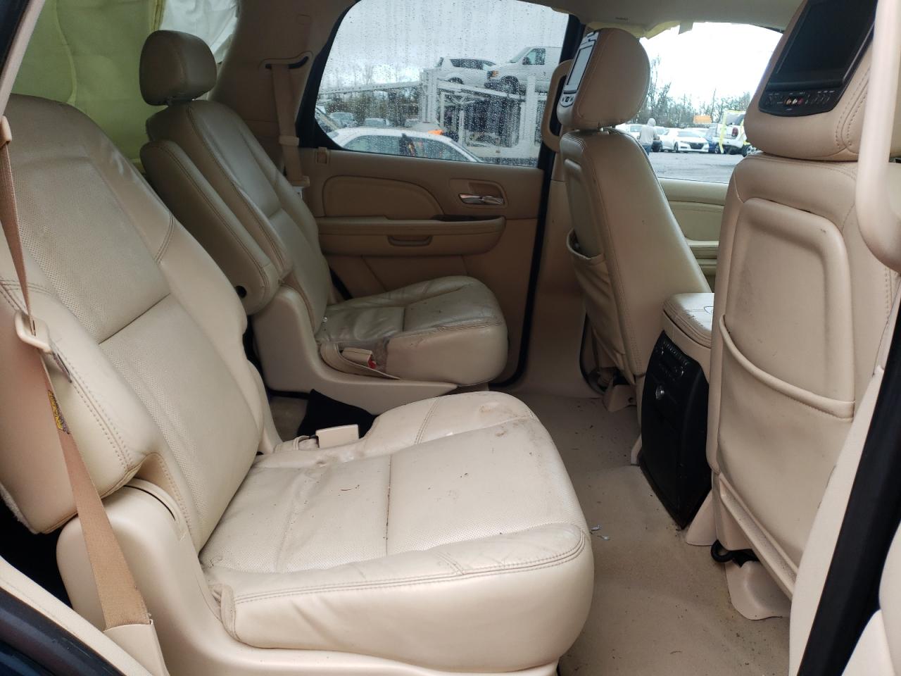 Photo 6 from auction – 2007 CADILLAC ESCALADE L with VIN 1GYFK63897R240057