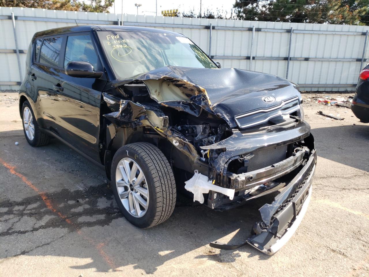 KIA SOUL + 2018 with VIN KNDJP3A56J7550985 - Photo from auction