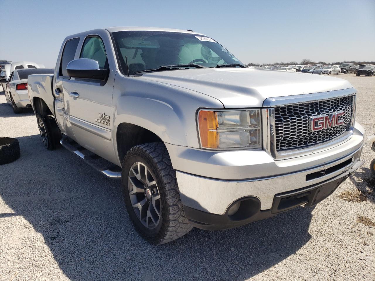GMC SIERRA C15 2011 with VIN 3GTP1VE09BG246710 - Photo from auction