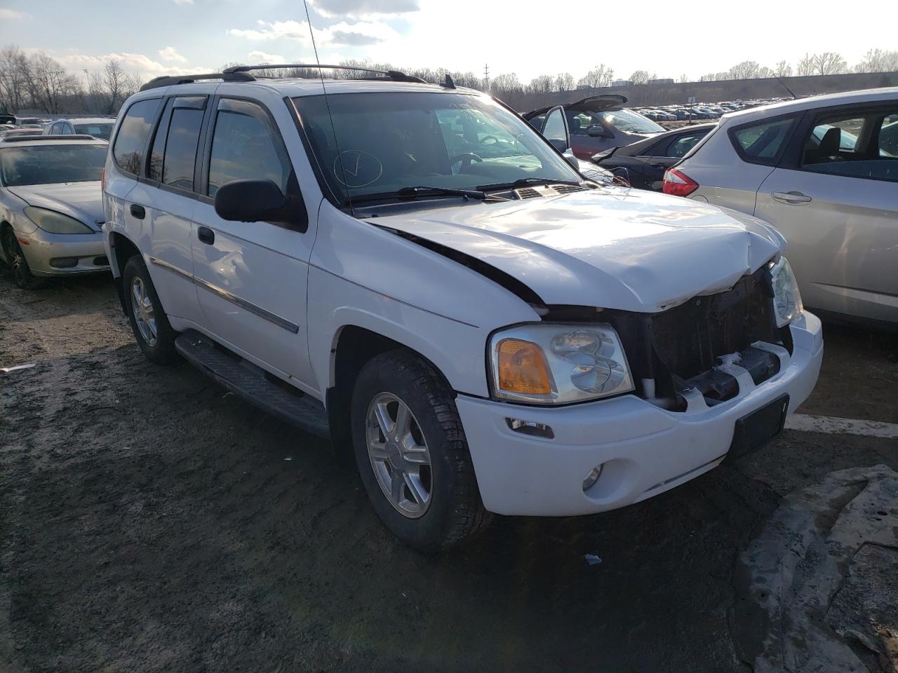 GMC ENVOY 2007 with VIN 1GKDT13S772297640 - Photo from auction