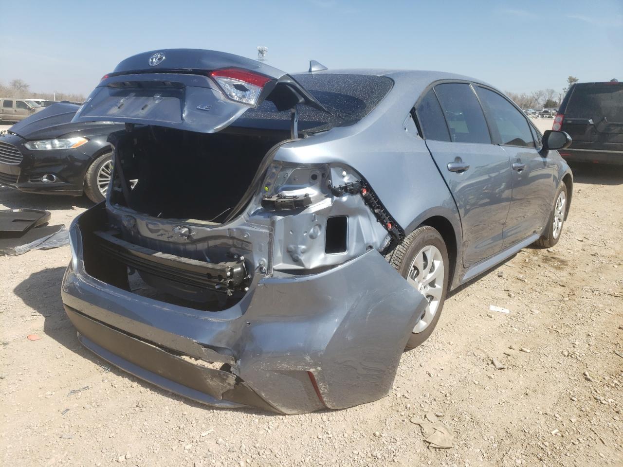 Photo 4 from auction – 2021 TOYOTA COROLLA LE with VIN 5YFEPMAE2MP201641
