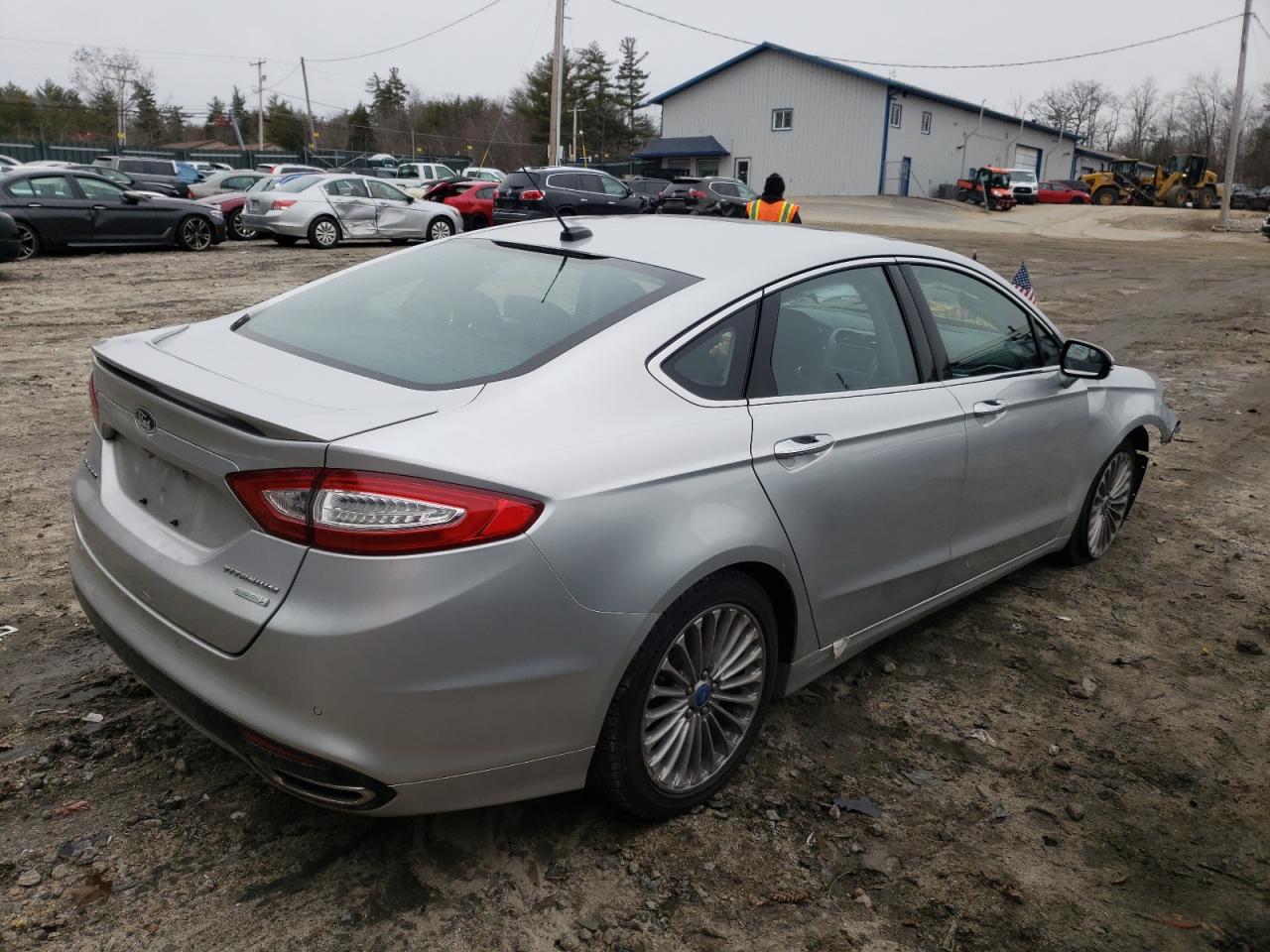 Photo 4 from auction – 2013 FORD FUSION TIT with VIN 3FA6P0K98DR104720
