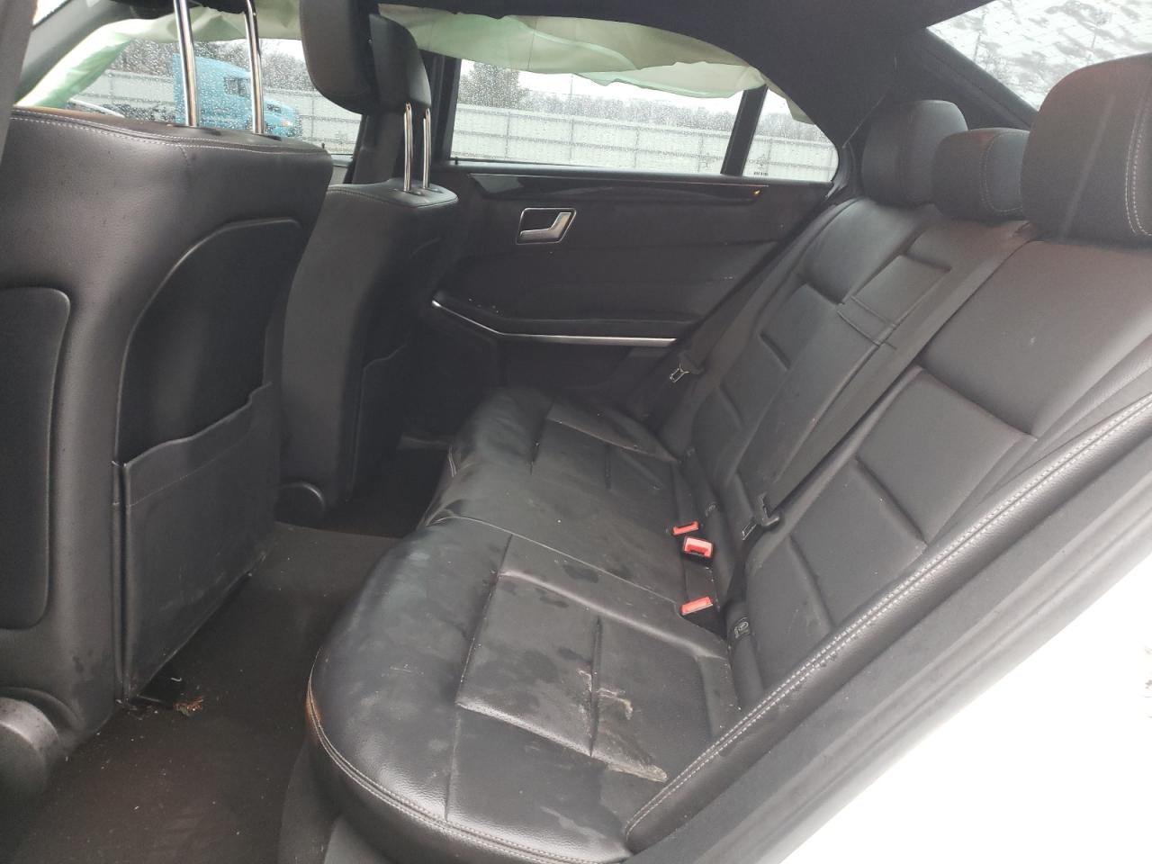 Photo 6 from auction – 2016 MERCEDES-BENZ E 350 4MAT with VIN WDDHF8JB4GB192298