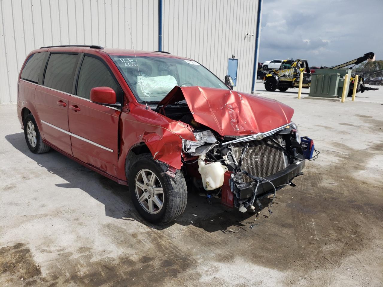 CHRYSLER TOWN & COU 2010 with VIN 2A4RR5D18AR213017 - Photo from auction