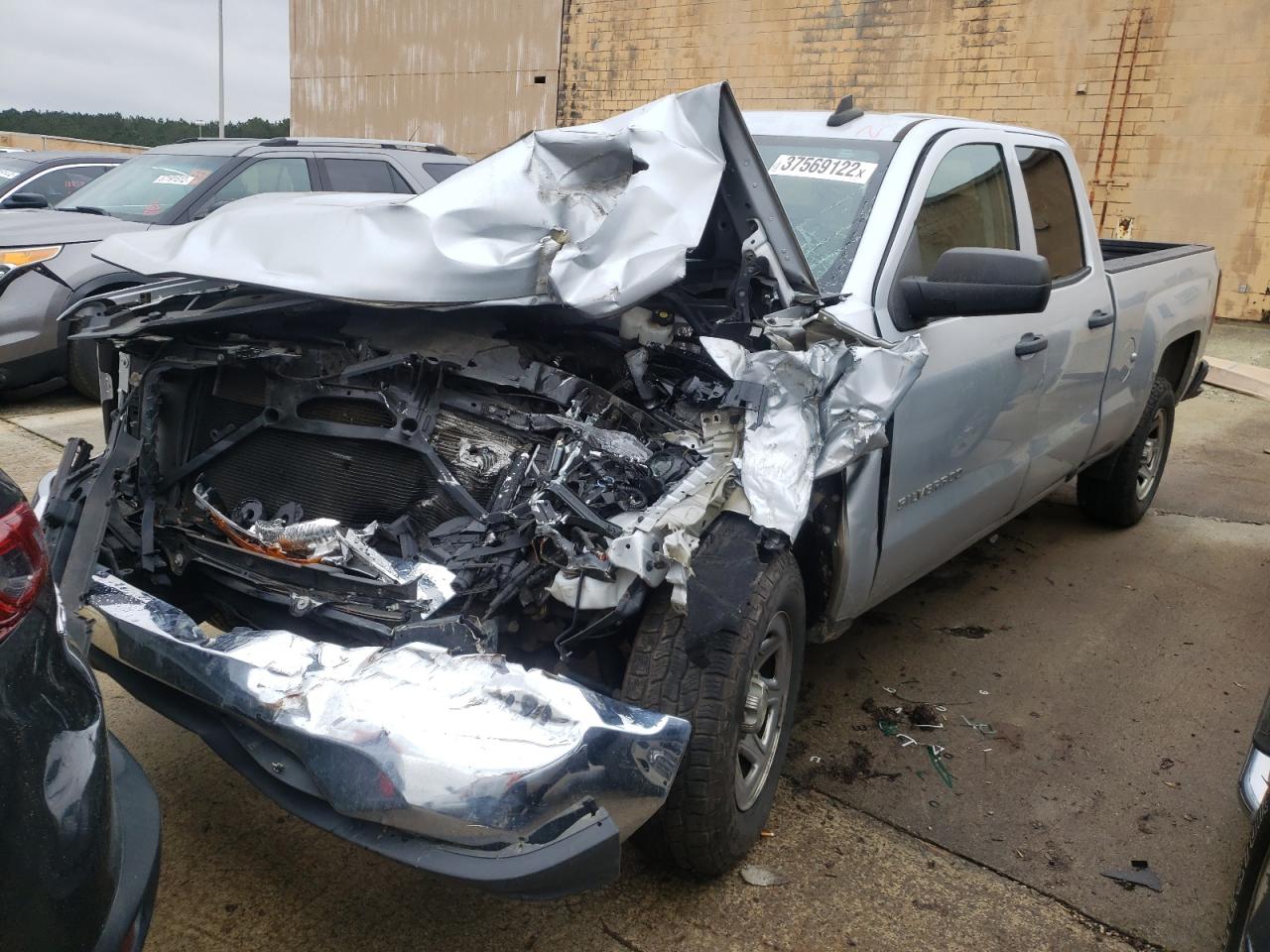 Photo 2 from auction – 2017 CHEVROLET SILVERADO with VIN 1GCRCNEH5HZ168041