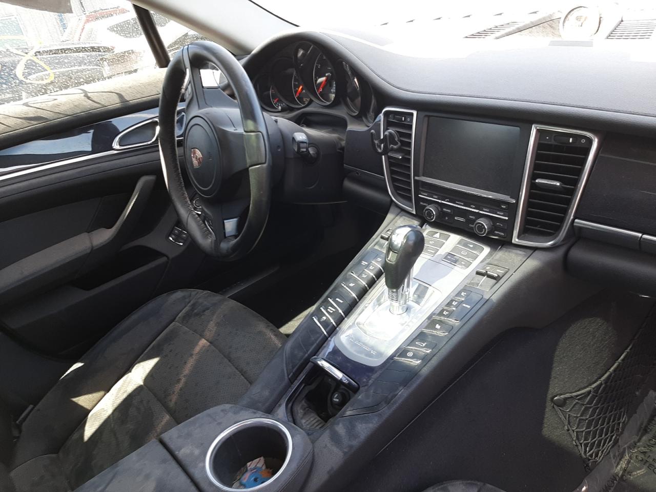 Photo 9 from auction – 2011 PORSCHE PANAMERA 2 with VIN WP0AA2A79BL013520