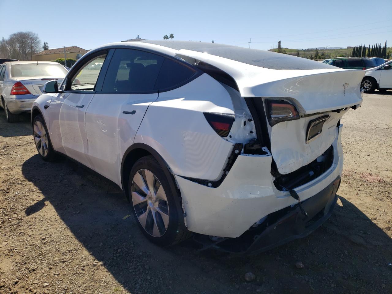 Photo 3 from auction – 2021 TESLA MODEL Y with VIN 5YJYGAEE3MF265799