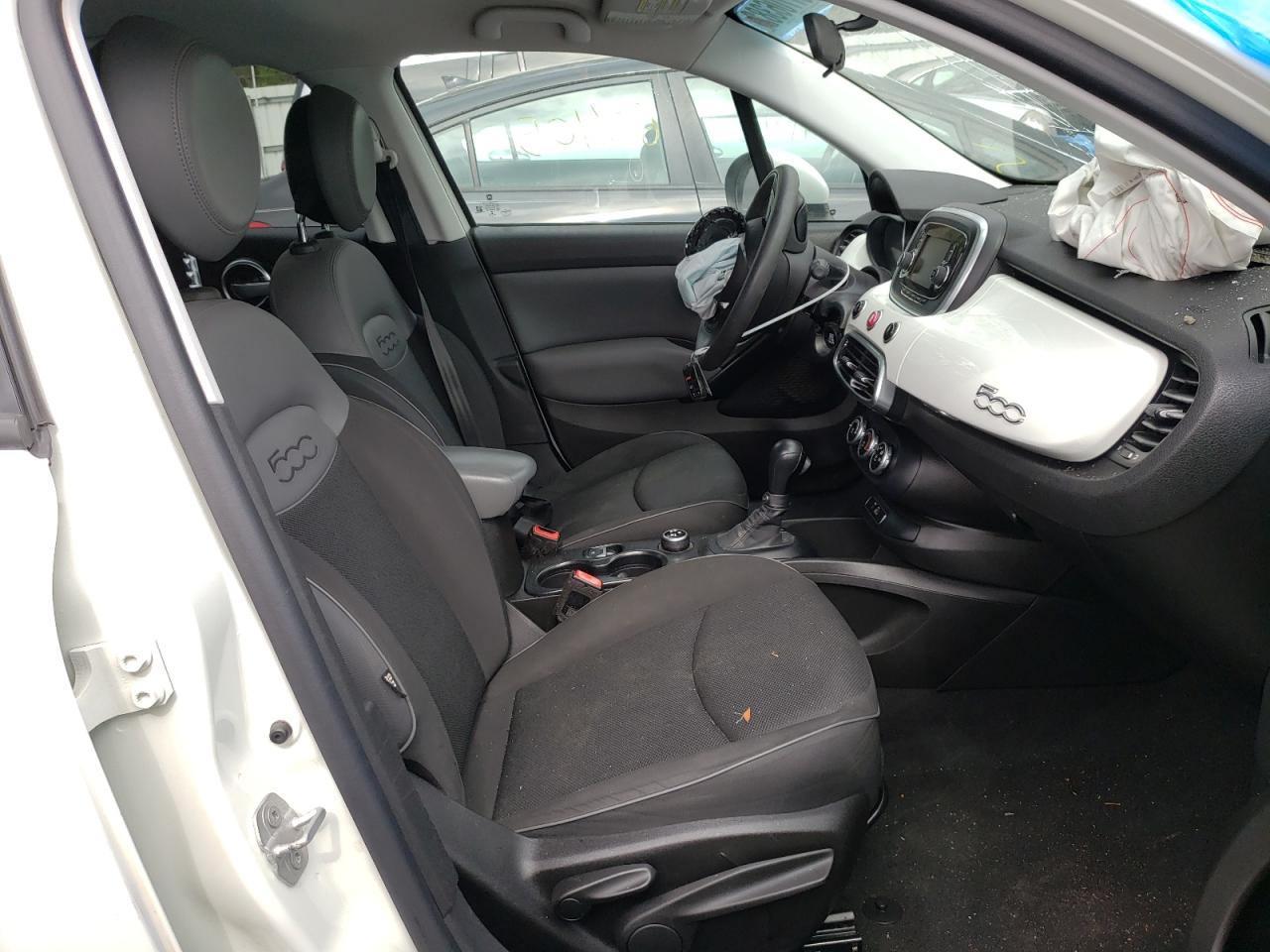 Photo 5 from auction – 2016 FIAT 500X EASY with VIN ZFBCFXBT4GP465607