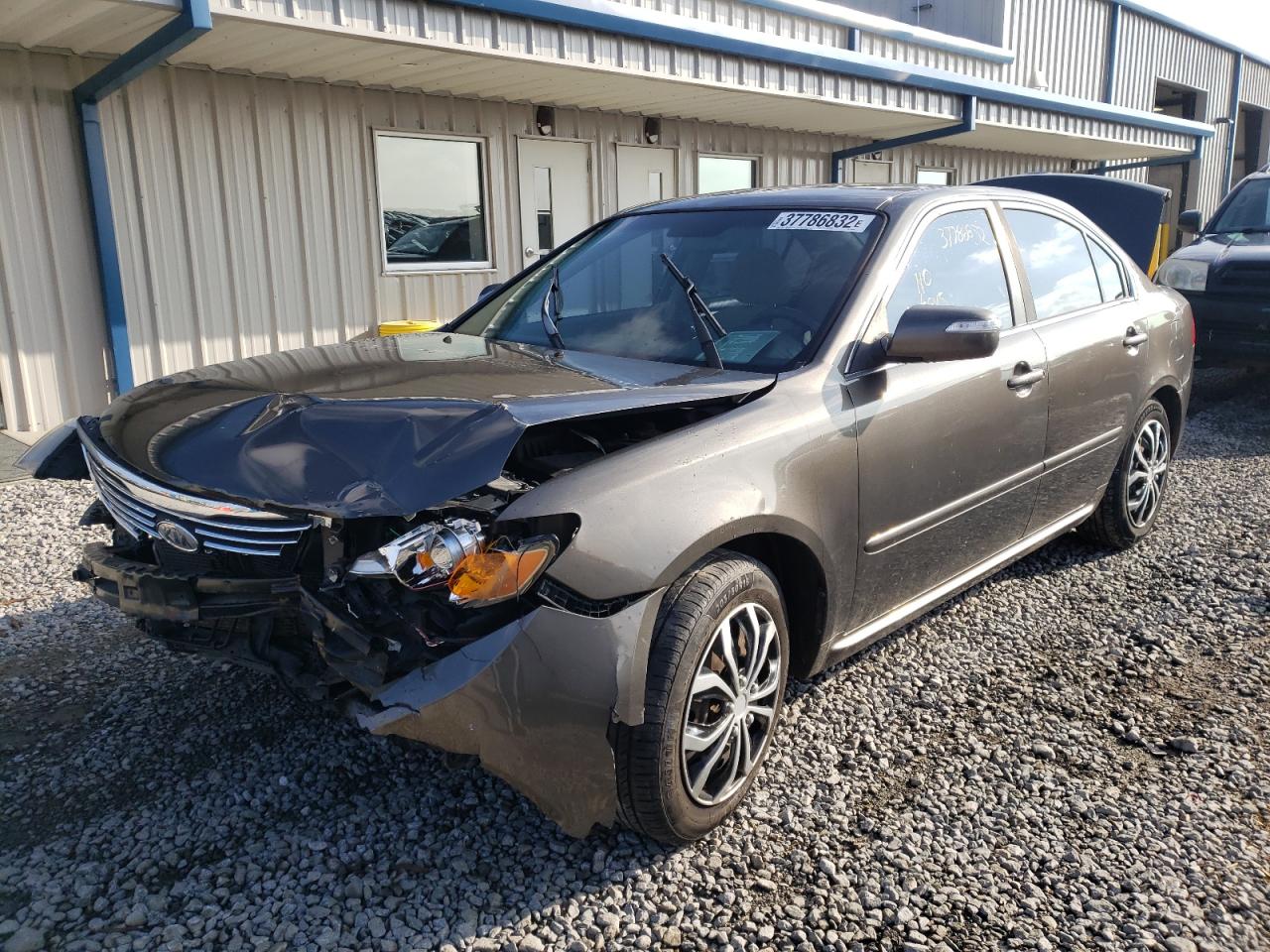 Photo 2 from auction – 2009 KIA OPTIMA LX with VIN KNAGE228595347044