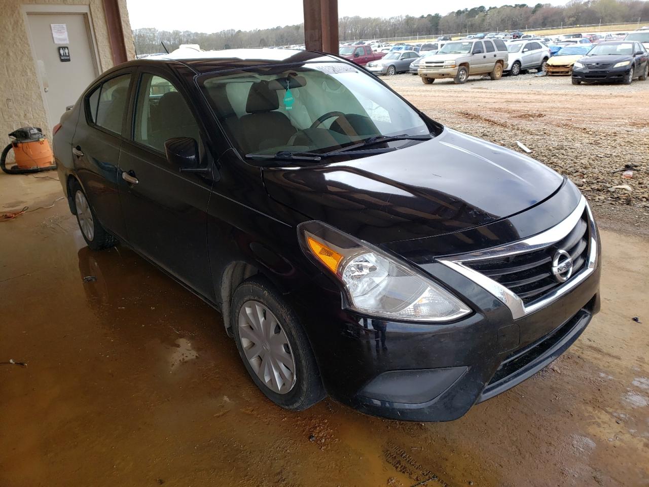 NISSAN VERSA S 2017 with VIN 3N1CN7AP6HL886247 - Photo from auction