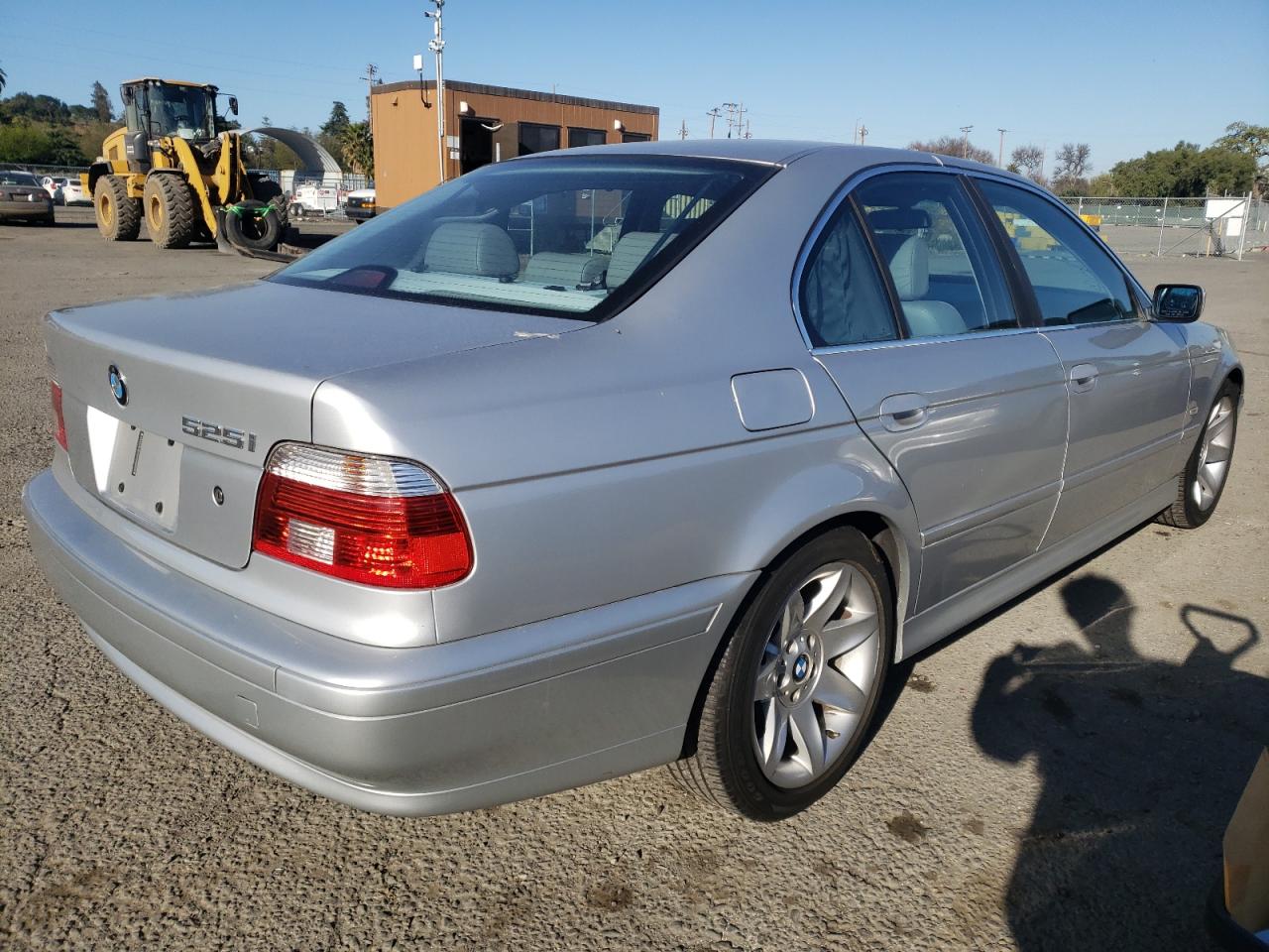 Photo 4 from auction – 2002 BMW 525 I AUTO with VIN WBADT43492GY95591