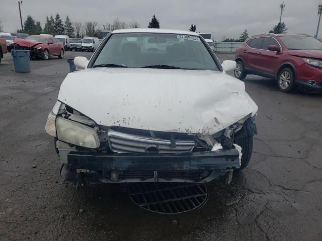 Photo 9 from auction – 2000 TOYOTA CAMRY CE with VIN JT2BG22K5Y0404642