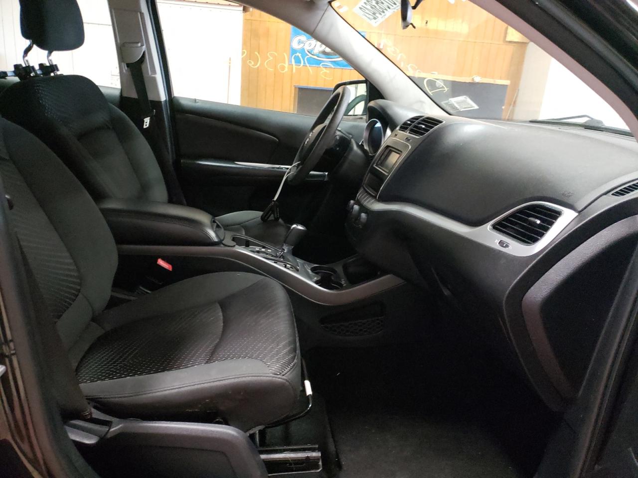 Photo 5 from auction – 2012 DODGE JOURNEY SE with VIN 3C4PDCAB7CT198684