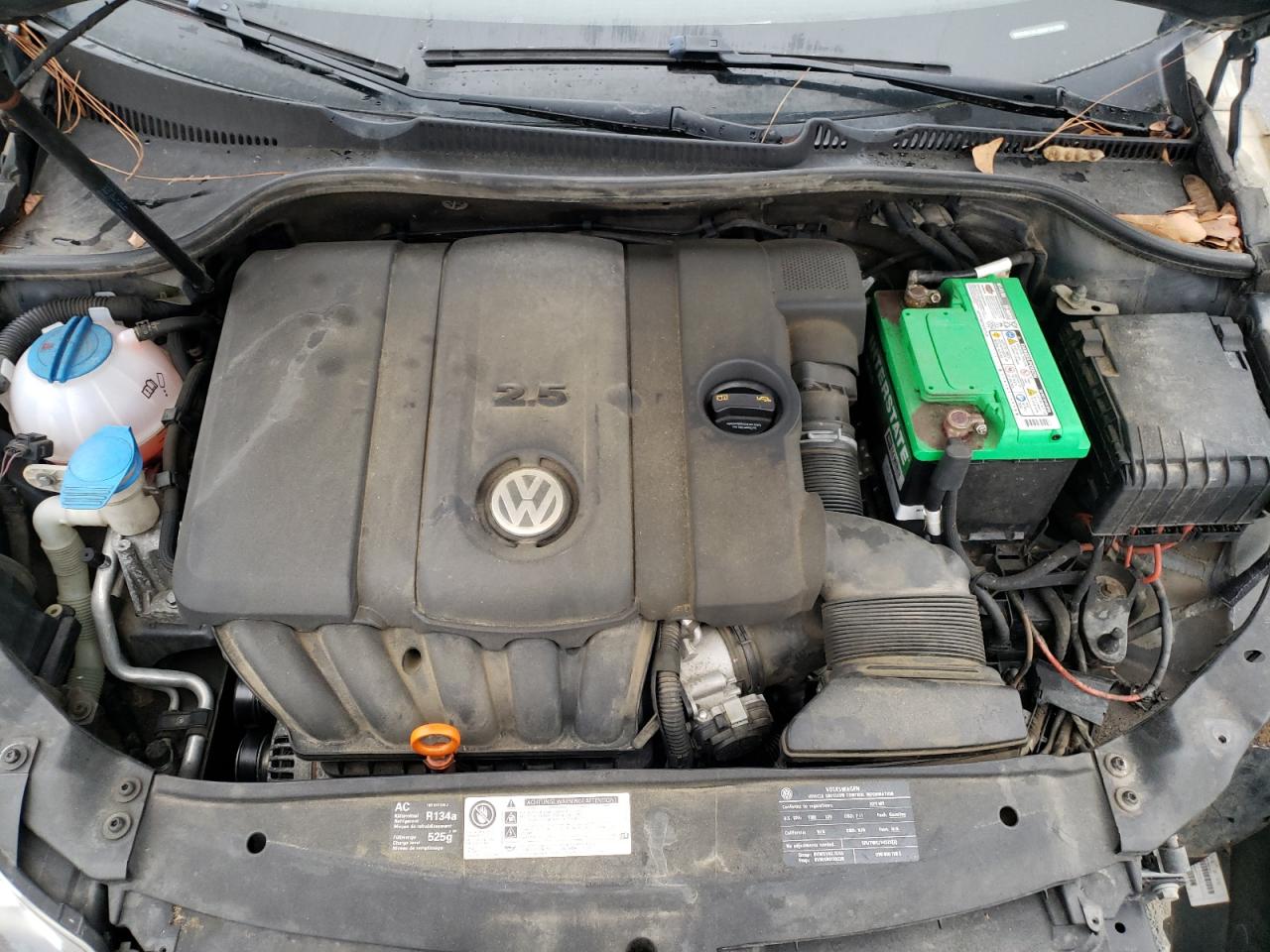 Photo 7 from auction – 2011 VOLKSWAGEN GOLF with VIN WVWDA7AJ2BW161559