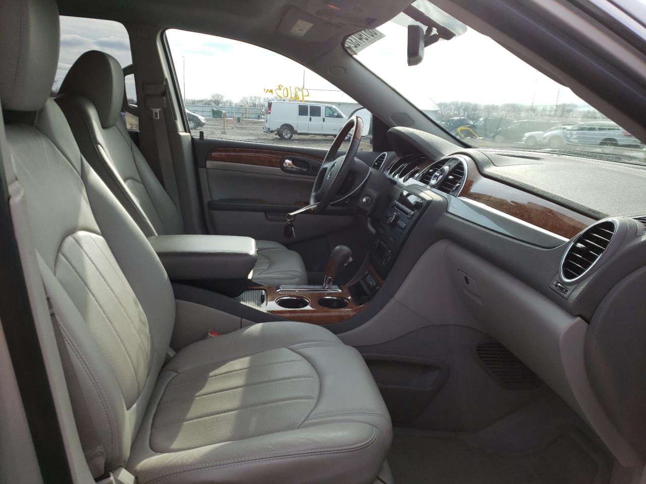 Photo 5 from auction – 2012 BUICK ENCLAVE with VIN 5GAKVCED4CJ183796