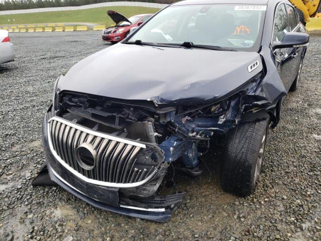 Photo 9 from auction – 2016 BUICK LACROSSE with VIN 1G4GB5G33GF222170
