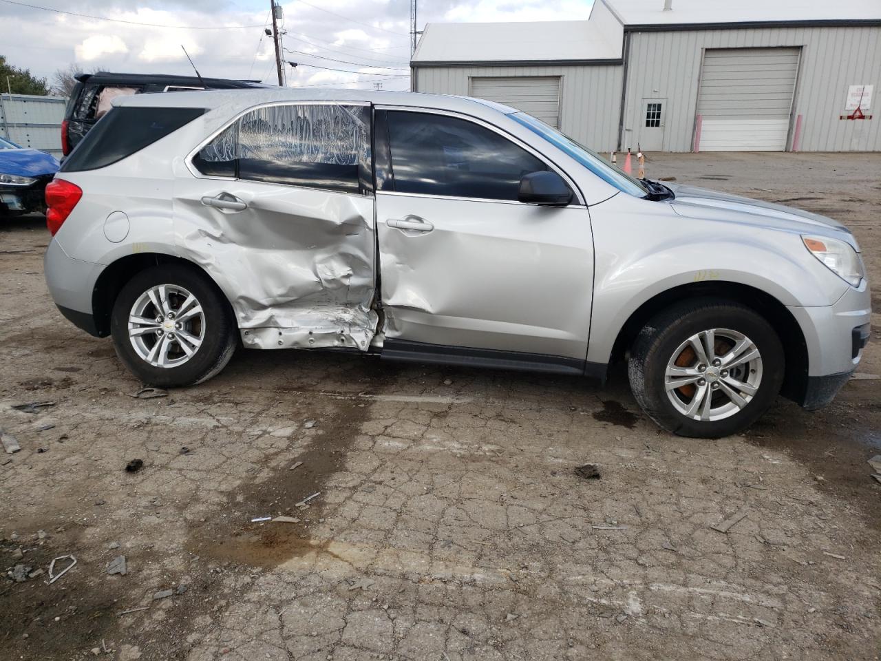Photo 9 from auction – 2012 CHEVROLET EQUINOX LS with VIN 2GNALBEK8C1240740
