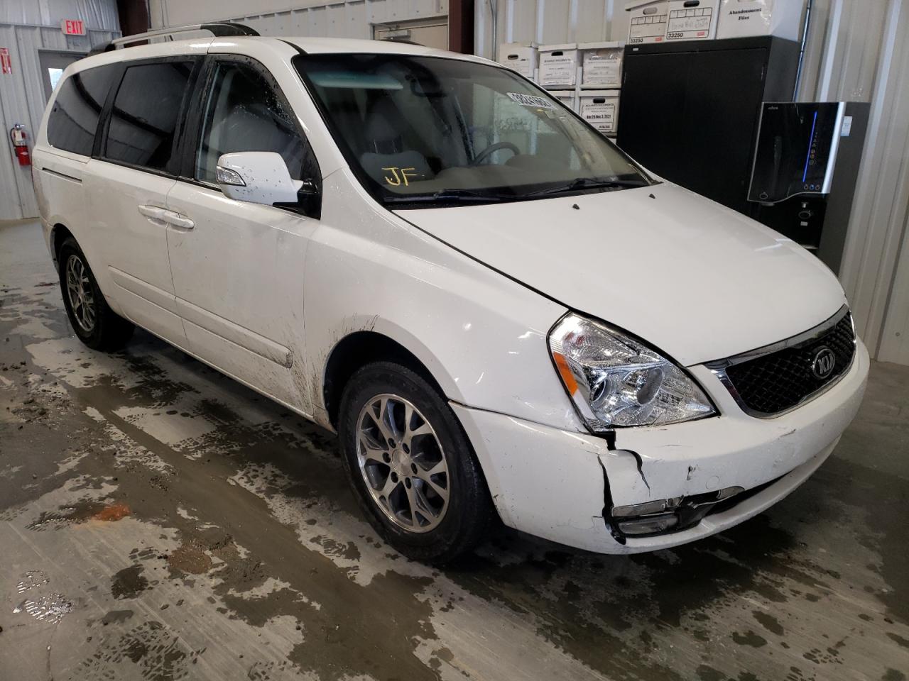 KIA SEDONA LX 2014 with VIN KNDMG4C72E6554805 - Photo from auction