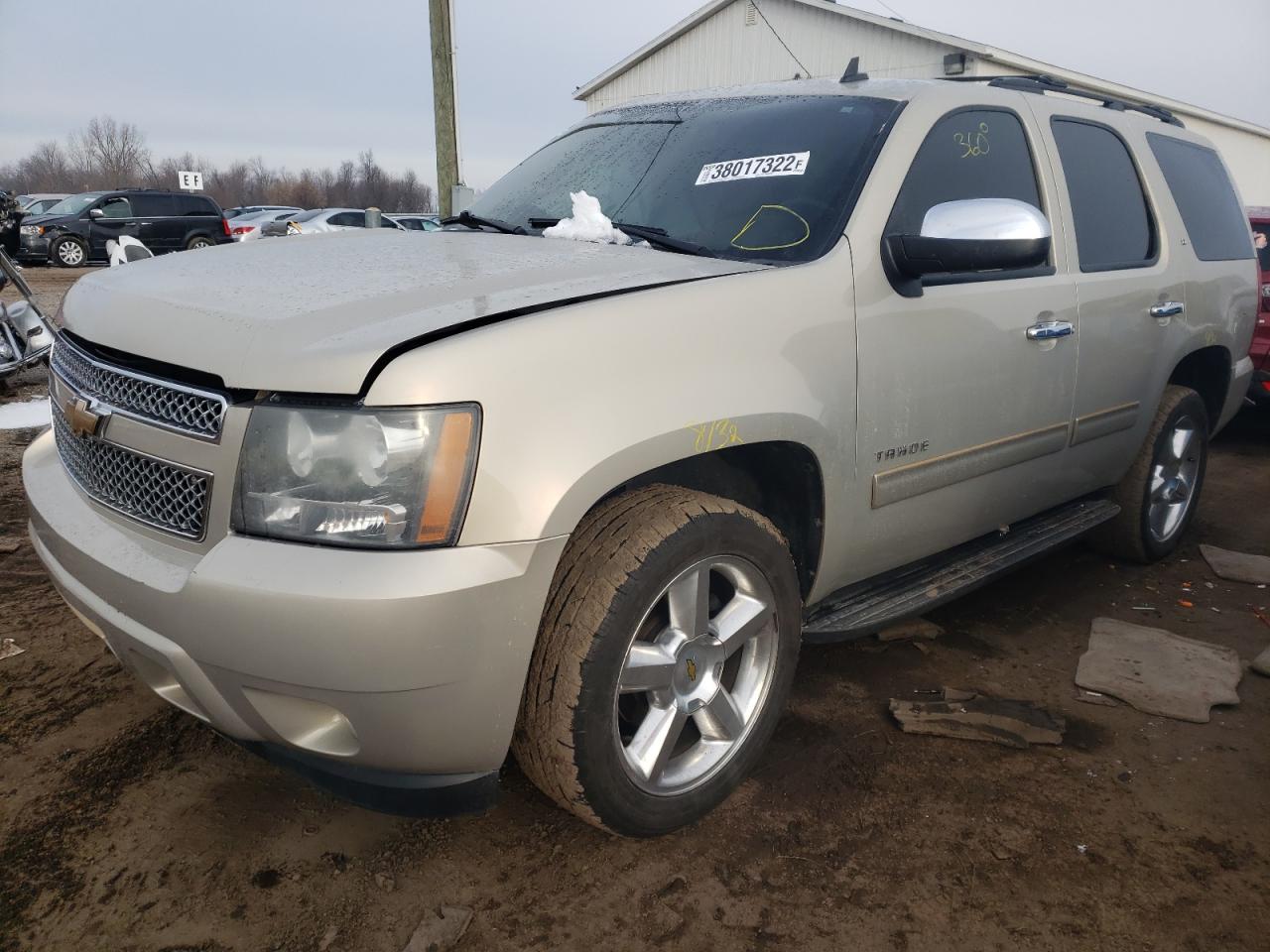 Photo 2 from auction – 2010 CHEVROLET TAHOE C150 with VIN 1GNUCBE06AR203153