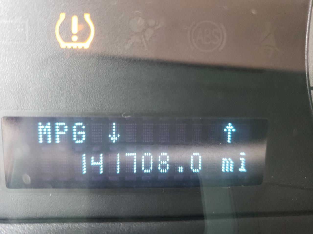 Photo 8 from auction – 2011 FORD ESCAPE LIM with VIN 1FMCU9EG5BKA25359